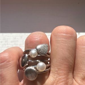 Birks Pebble Stackable Ring Set